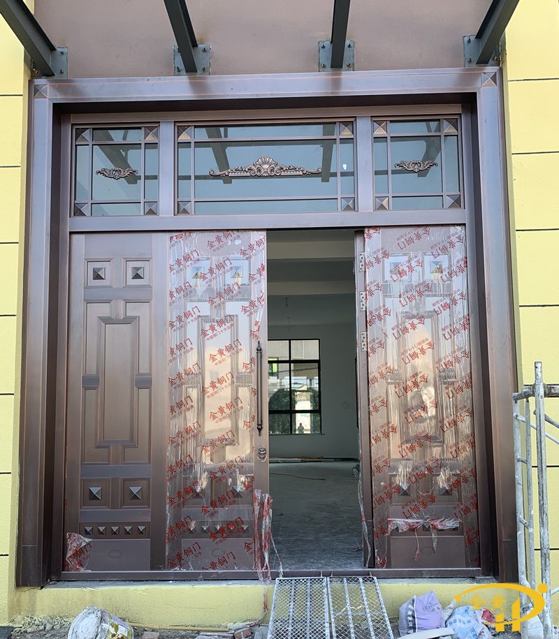 永康銅門廠家象珠鎮(zhèn)杏里村銅門安裝現(xiàn)場 永康銅門廠家象珠鎮(zhèn)杏里村銅門安裝現(xiàn)場